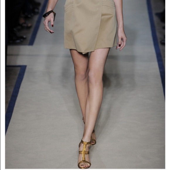 Golden goddess heels - Picture 3 of 5